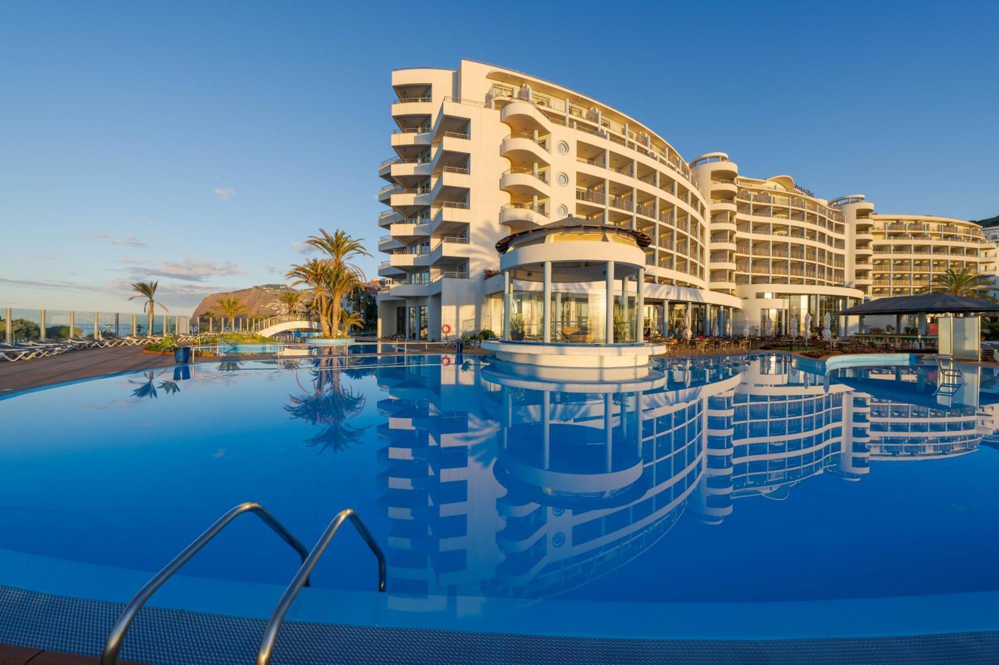 Pestana Grand Ocean Resort Hotel Funchal  Exterior photo